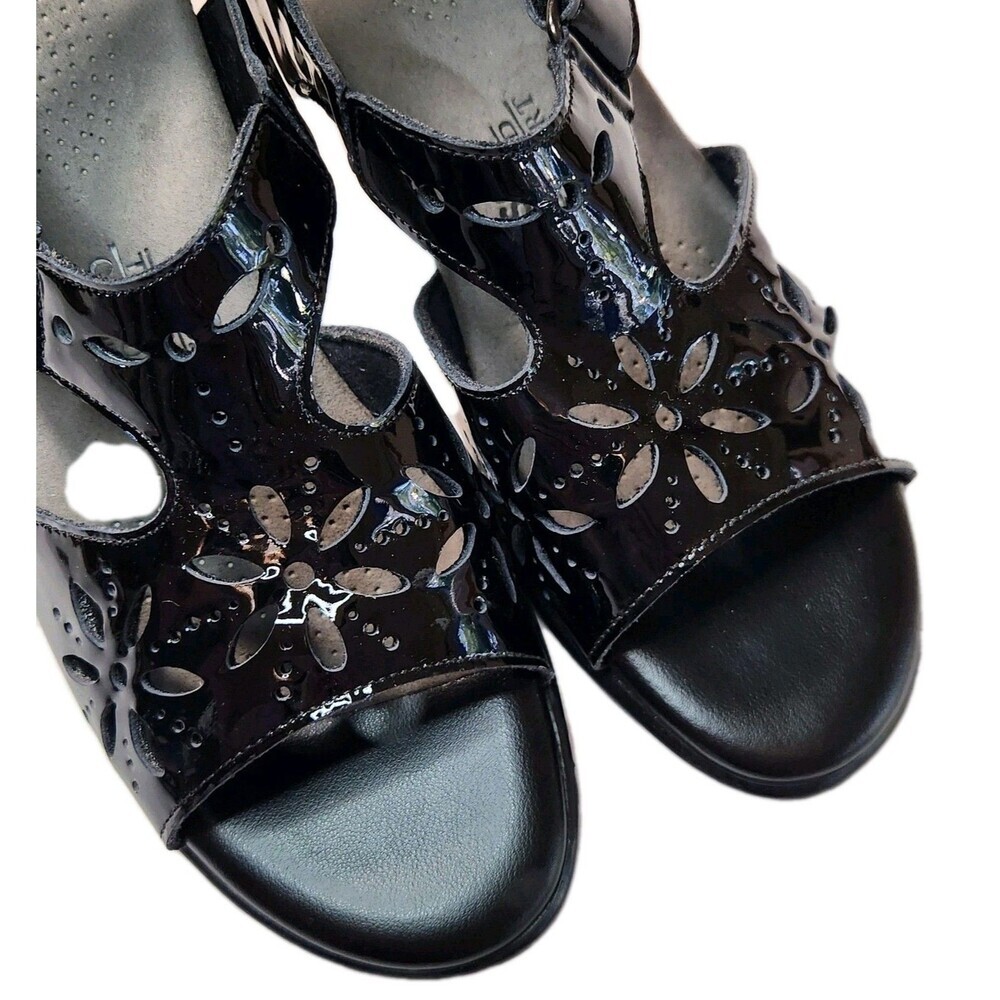 SAS Sunburst Black Patent Leather Sandals Sz 7 Comfort Tripad Heel Strap Floral - Picture 6 of 10